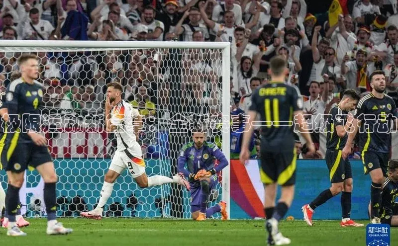 极限运动新篇章：全新赛事——超级飞行动